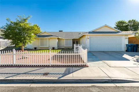 1722 Candice St, Las Vegas, NV 89156