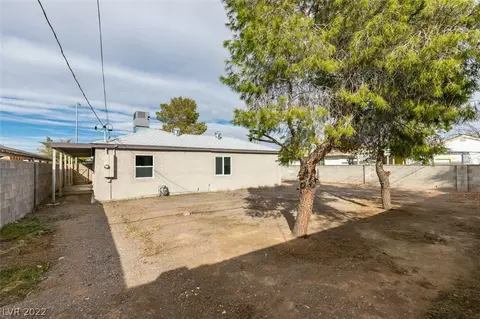 129 Elm St, Henderson, NV 89015