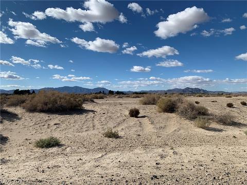 410 N Redeye Ln, Pahrump, NV 89060