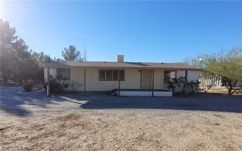 1370 W Horn Rd, Pahrump, NV 89048
