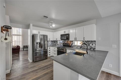 3234 Morning Springs Dr, Henderson, NV 89074