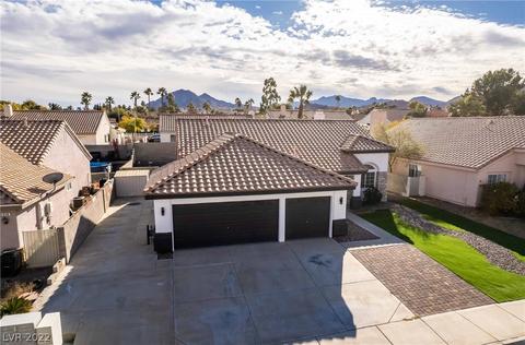 212 Red Coral Dr, Henderson, NV 89002