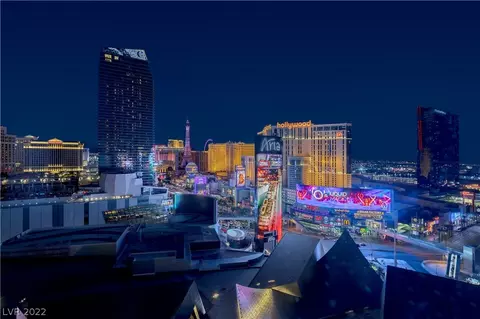 3722 Las Vegas Blvd #1808, Las Vegas, NV 89158