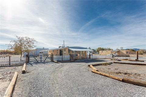 1081 W Irons St, Pahrump, NV 89048