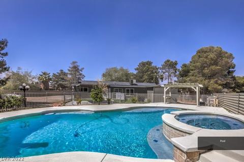 5501 Erickson Ct, Las Vegas, NV 89131