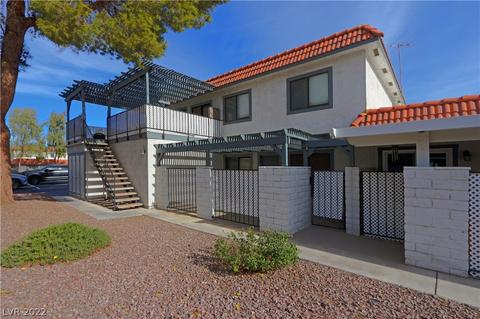 1016 Willow Tree Dr #C, Las Vegas, NV 89128
