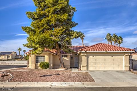 5905 Berry Hill Ln, North Las Vegas, NV 89031