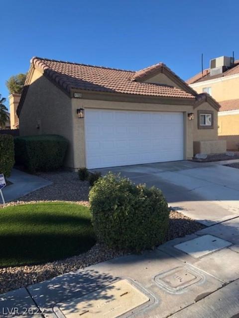2709 Ironside Dr, Las Vegas, NV 89108