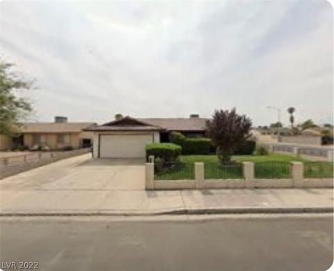 4361 Sun Vista Dr, Las Vegas, NV 89104