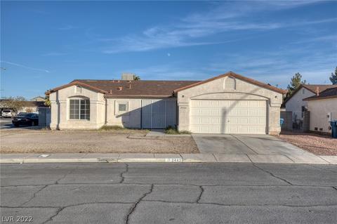 2442 Saguaro Point St, Las Vegas, NV 89115