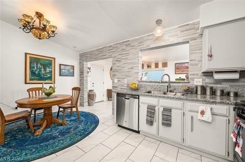 3035 Quantana Way, Laughlin, NV 89029 photo 17