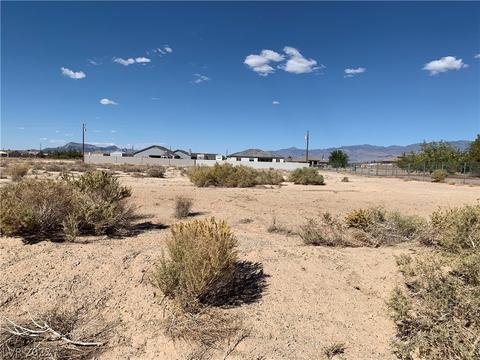 350 Cavalry St, Pahrump, NV 89048
