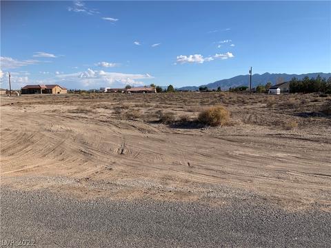 1531 W Indole St, Pahrump, NV 89048