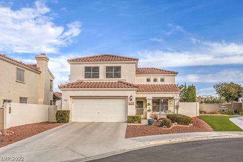 1424 Goldenspur Ln, Las Vegas, NV 89117