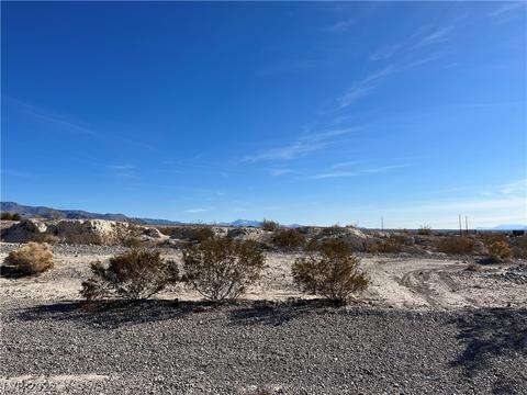 2361 S Rainbow Ave, Pahrump, NV 89048