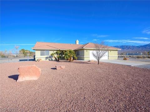 100 E Country Place Rd, Pahrump, NV 89060