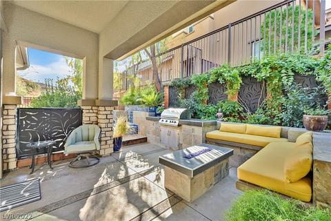 5645 Granollers Dr, Las Vegas, NV 89135