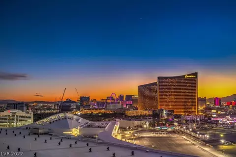 2877 Paradise Rd #2102, Las Vegas, NV 89109