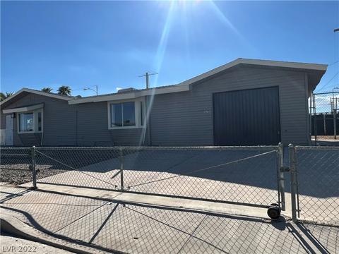 5876 Carter Ct, Las Vegas, NV 89122
