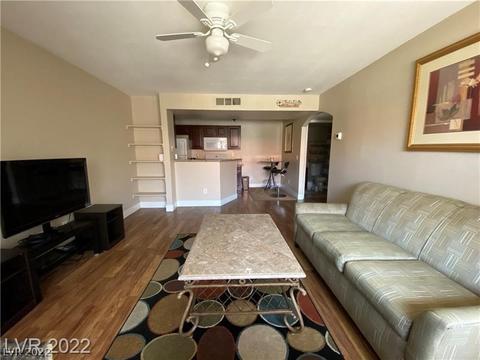5174 S Jones Blvd #202, Las Vegas, NV 89118