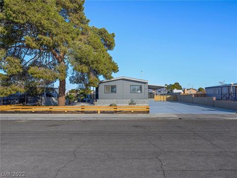 6612 Plumflower Ln, Las Vegas, NV 89108
