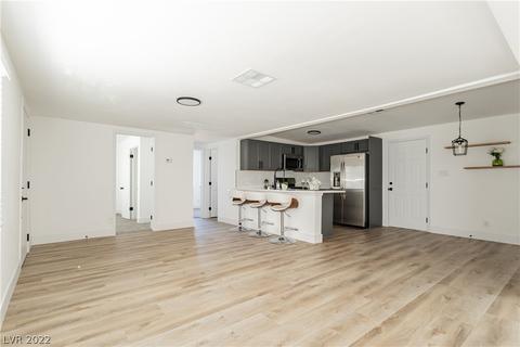 1807 Pacific St, Las Vegas, NV 89104