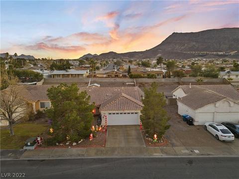 369 Waterwheel Falls Dr, Henderson, NV 89015