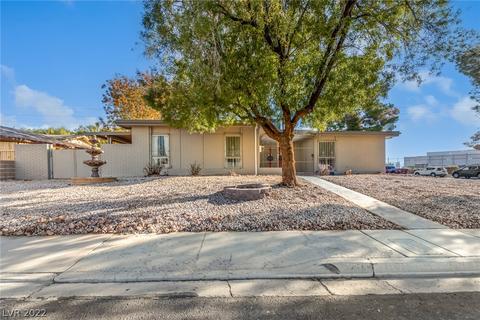 2548 Winterwood Blvd, Las Vegas, NV 89142