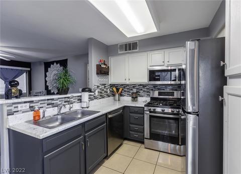 3041 Casey Dr #104, Las Vegas, NV 89120