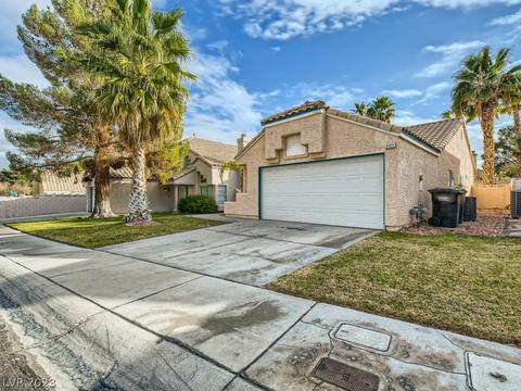 8325 Surfs Up Dr, Las Vegas, NV 89128