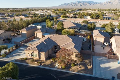 6770 Royal Stallion Ct, Las Vegas, NV 89131