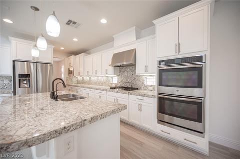 12271 Monument Hill Ave, Las Vegas, NV 89138