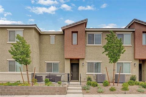12126 Azure Gate Rd #2, Las Vegas, NV 89183