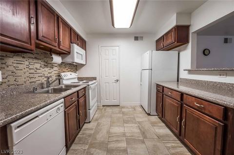 2451 N Rainbow Blvd #1109, Las Vegas, NV 89108