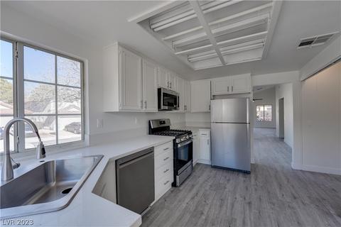 3204 Oyster Bay St, Las Vegas, NV 89117