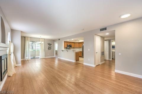 7950 W Flamingo Rd #1121, Las Vegas, NV 89147