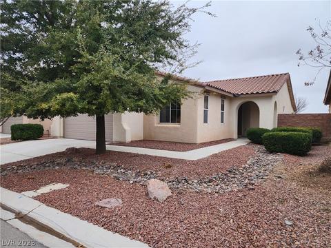 4250 S Gressa St #2, Pahrump, NV 89061