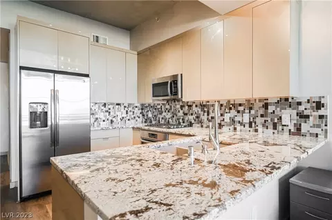 353 E Bonneville Ave #381, Las Vegas, NV 89101