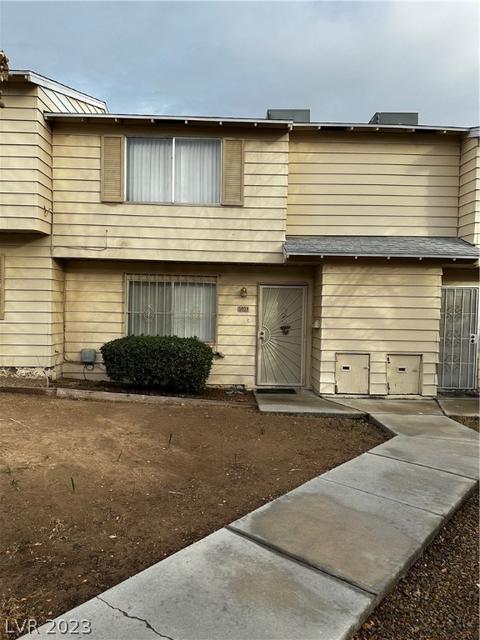 5038 Mountain Vista St, Las Vegas, NV 89120