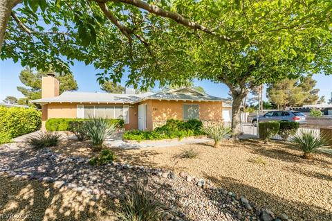 701 Lacy Ln, Las Vegas, NV 89107