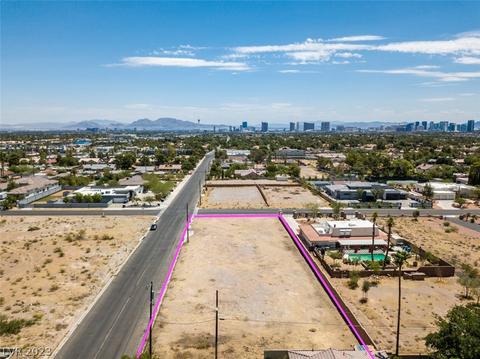 2715 Montessouri St, Las Vegas, NV 89117