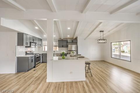 3317 Isle Royale Dr, Las Vegas, NV 89122