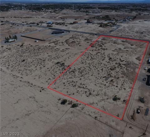 2720 W Betty Ave, Pahrump, NV 89060