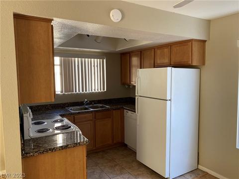 7200 Pirates Cove Rd #1072, Las Vegas, NV 89145