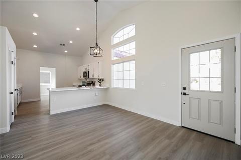 2727 Coral Cliffs Ct, North Las Vegas, NV 89031