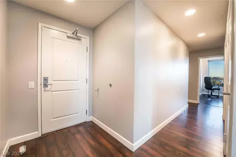 200 W Sahara Ave #708, Las Vegas, NV 89102
