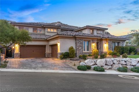 92 Olympia Chase Dr, Las Vegas, NV 89141