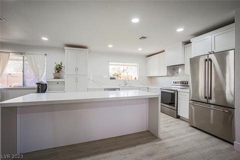 5901 N Butler St, Las Vegas, NV 89149