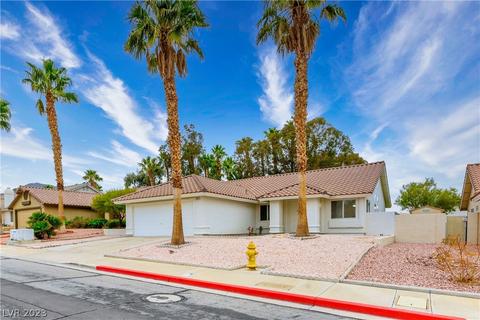 138 Park Ridge Ln, Henderson, NV 89002
