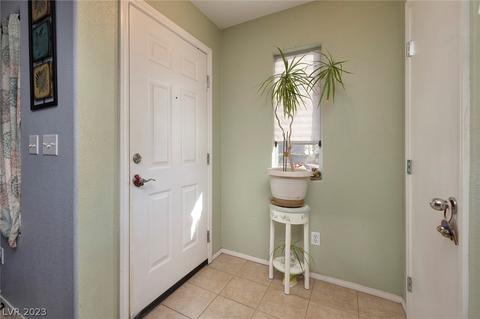 6948 Dancing Cloud Ave, Henderson, NV 89011 photo 4